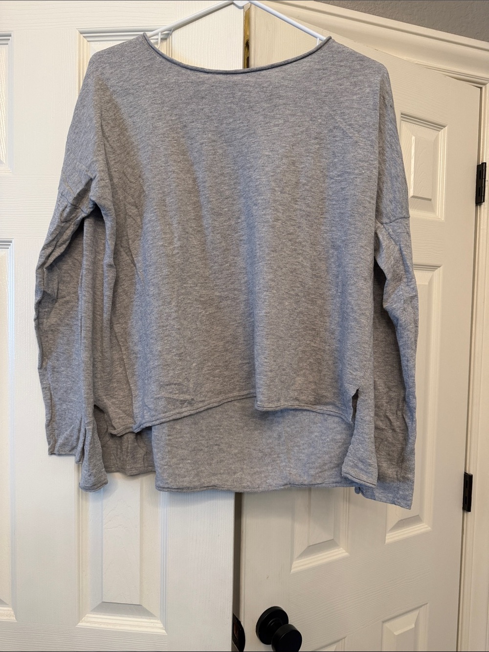 Vince Gray Women's Long-Sleeve Sweater Top